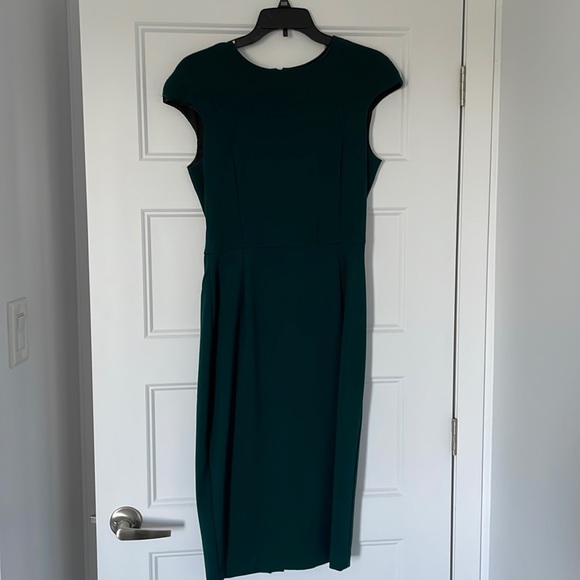 Zara ponte deep green fitted dress M. worn once - Picture 1 of 7